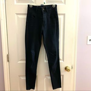 Dark blue size 6L American Eagle jeans